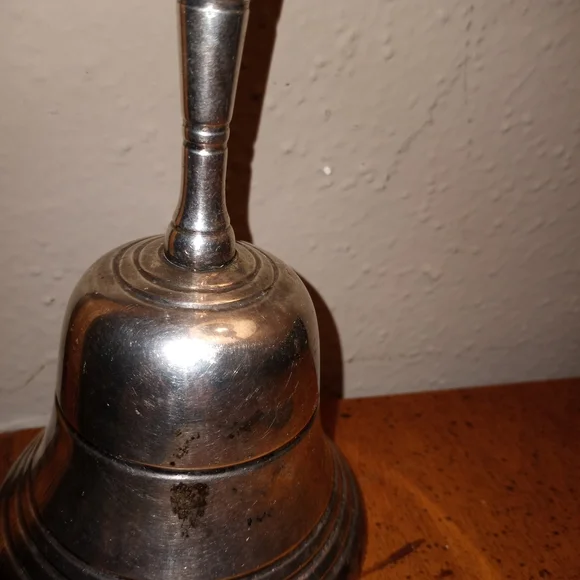 Silver Cast Metal Bell - Picture 7 of 8